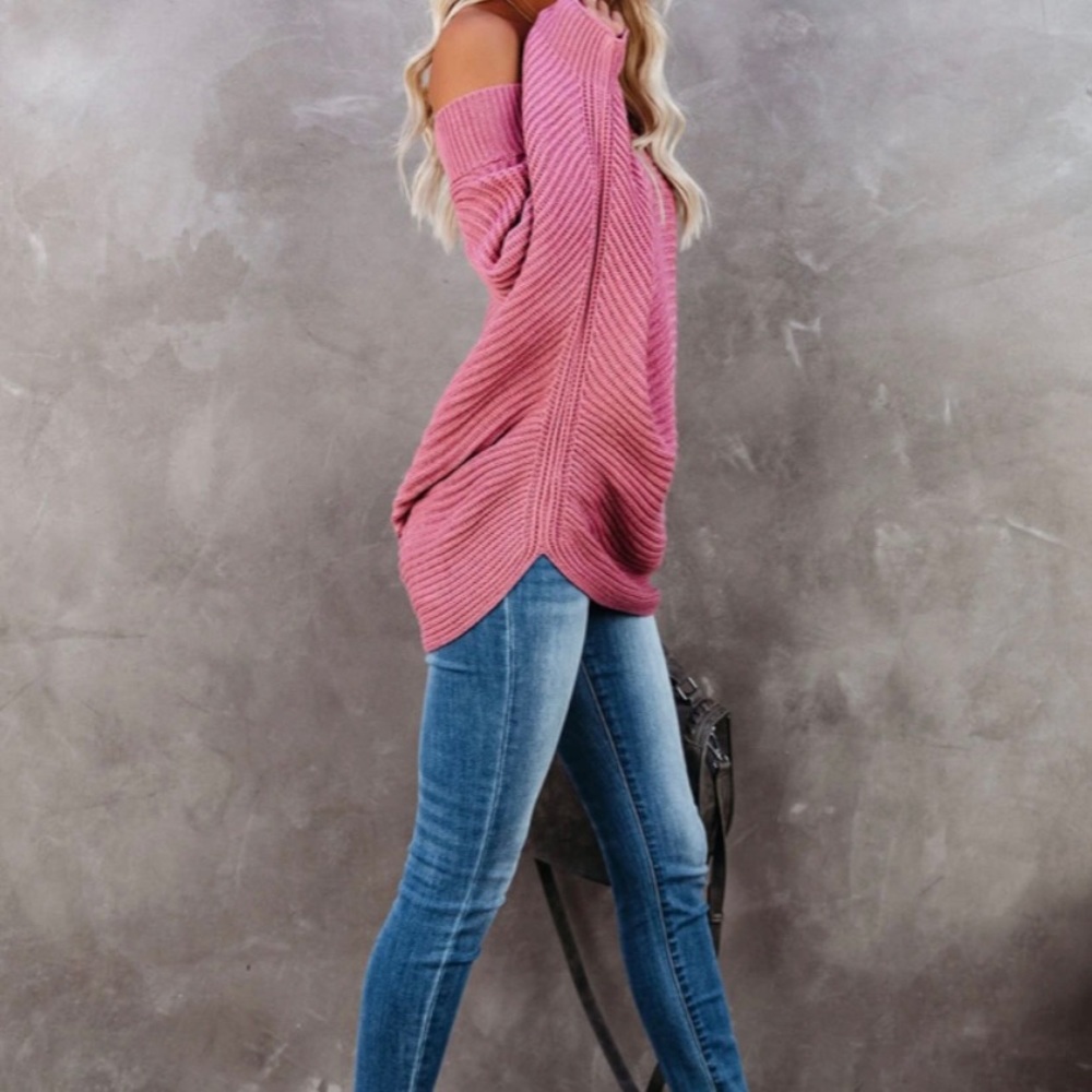New- RONDA OFF THE SHOULDER DOLMAN KNIT SWEATER - MAUVE